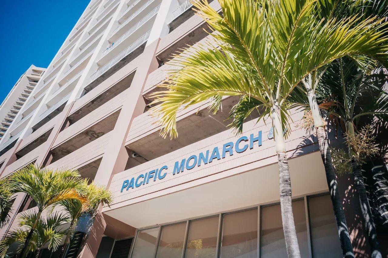 Pacific Monarch Hotel ホノルル エクステリア 写真